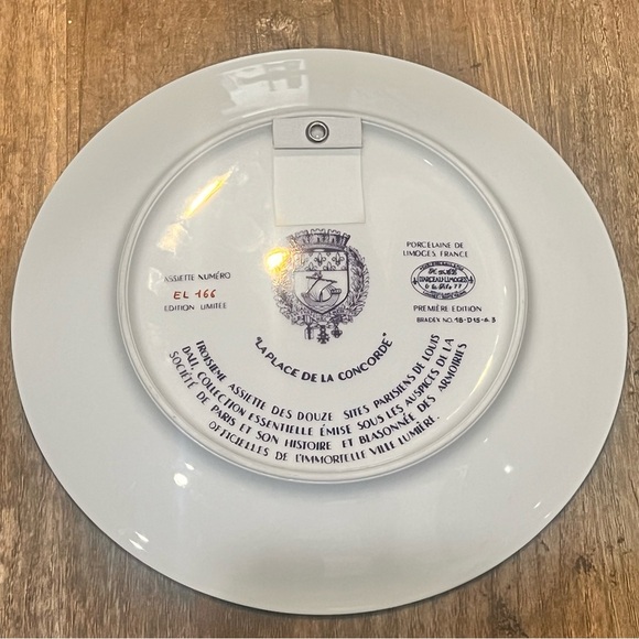 Louis Dali LA PLACE DE LA CONCORDE Collector Plate - Picture 3 of 5
